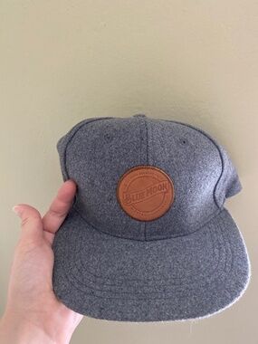NEW Acne Hat